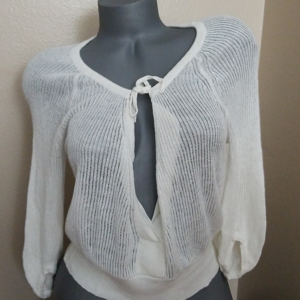 👄👄SOLD! 3/4 Sleeve Knitted Top Women Small👄👄 - Picture 1 of 8